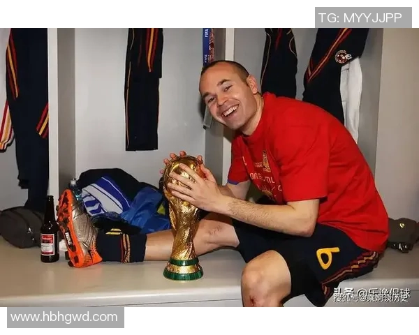 十大金球奖足球巨星巅峰对决 谁将是历史最佳球员之争